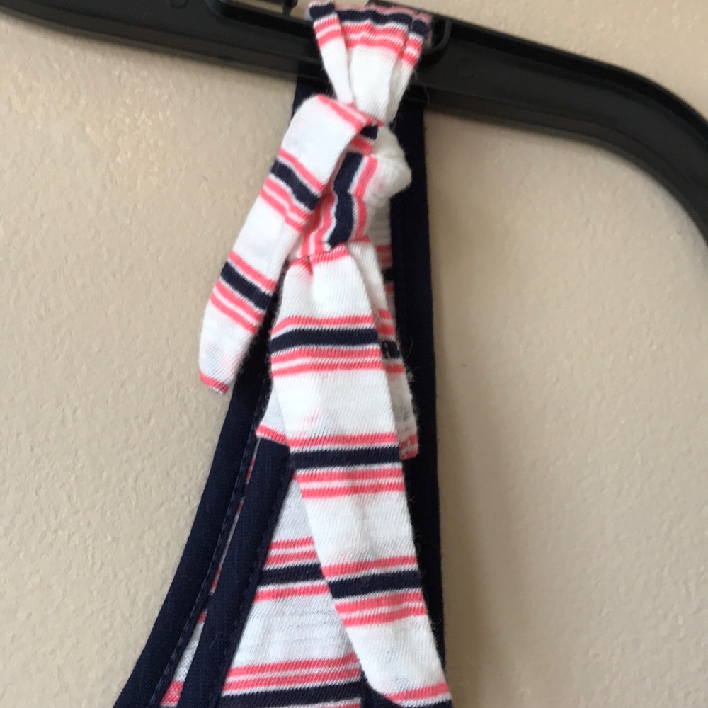 GAP Tank Top - Picture 4 of 4